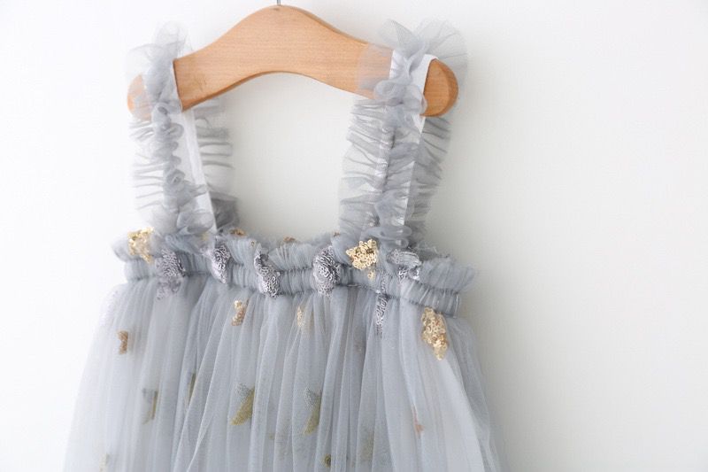 Vestido Tule Estrelinhas