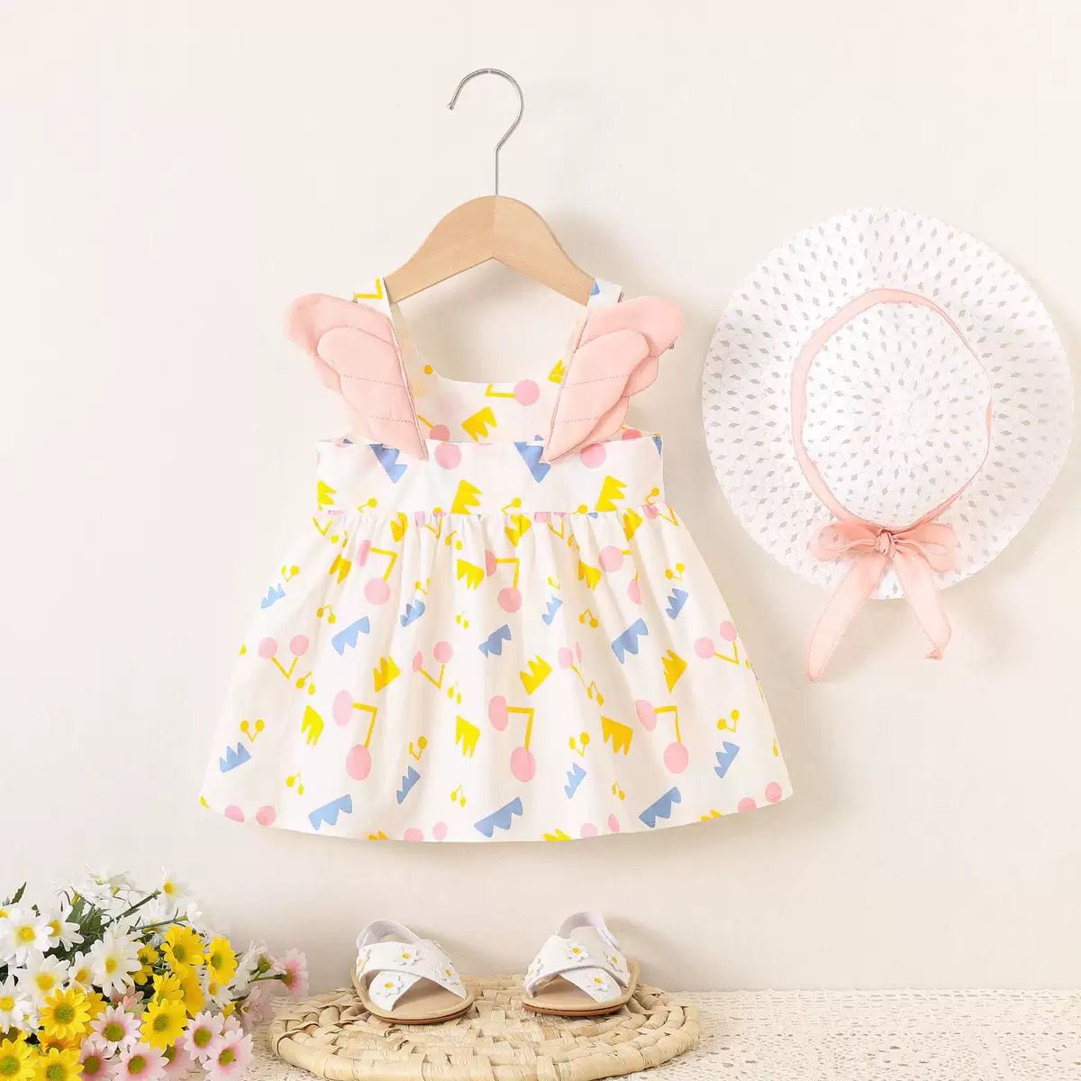 Vestido Asinha + Chapéu