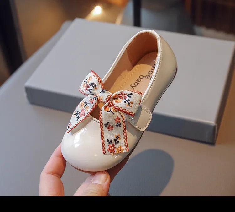 Sapato Infantil Feminino Laço Florzinha