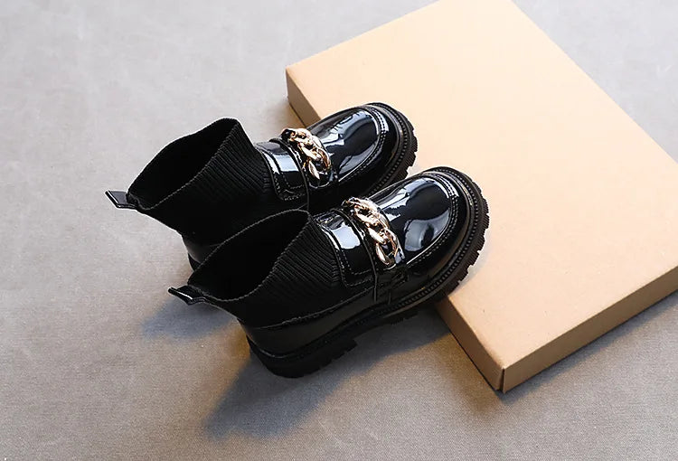 Bota Infantil Feminina Verniz Corrente