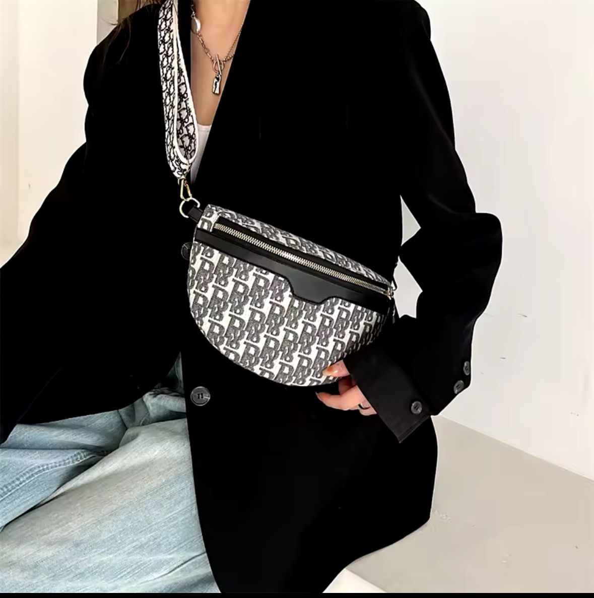 Bolsa Infantil Chrstian Aior