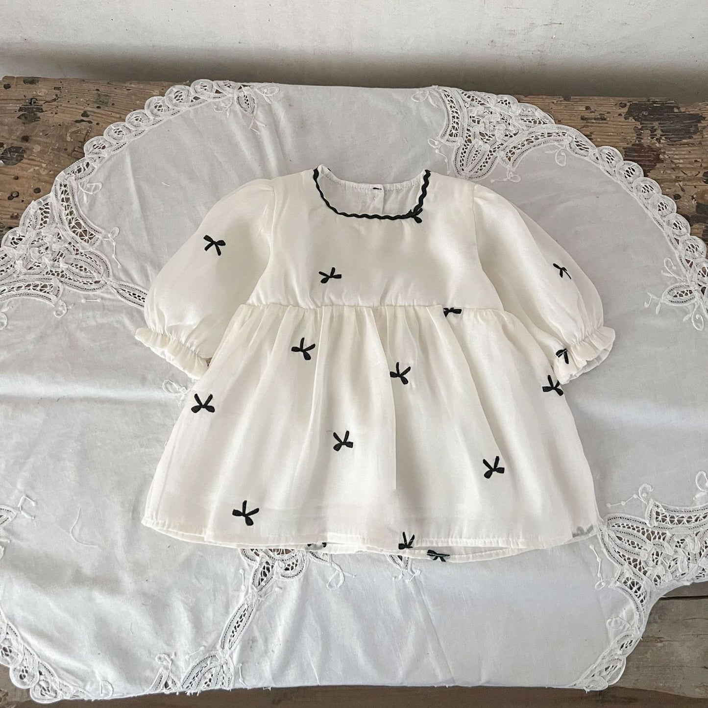 Vestido Infantil Verão Lacinhos