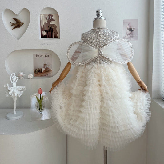Vestido Infantil Brilhante com Asinha