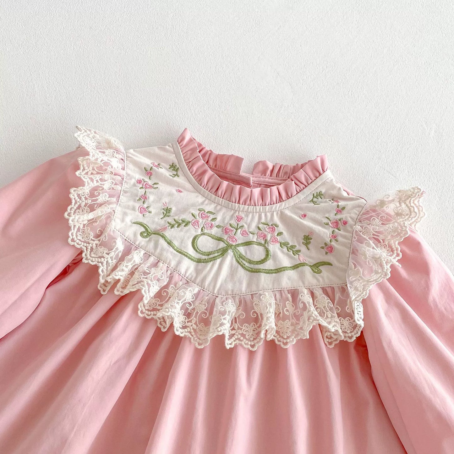 Vestido Infantil Rosa Bordadinho