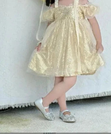 Vestido Infantil Dourado Brilhante
