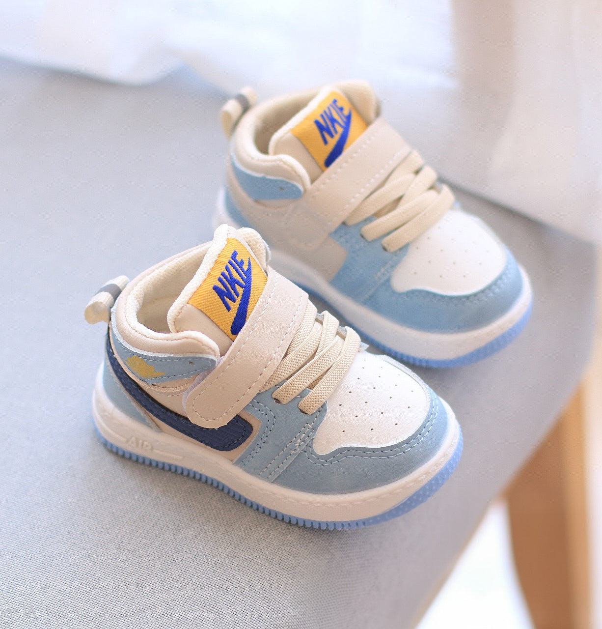 Tênis Infantil NK Boot com Velcro