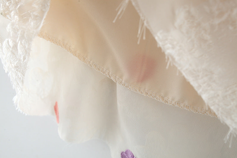 Vestido Infantil Bordado Florzinhas e Laço