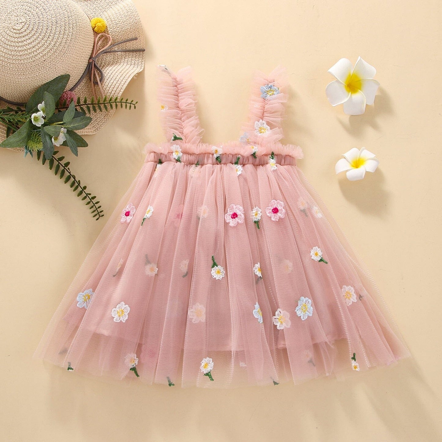 Vestido Infantil Bordado e Tule